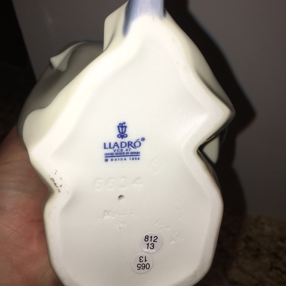 LLADRÓ A MOTHER’S LOVE FIGURINE - Picture 6 of 8